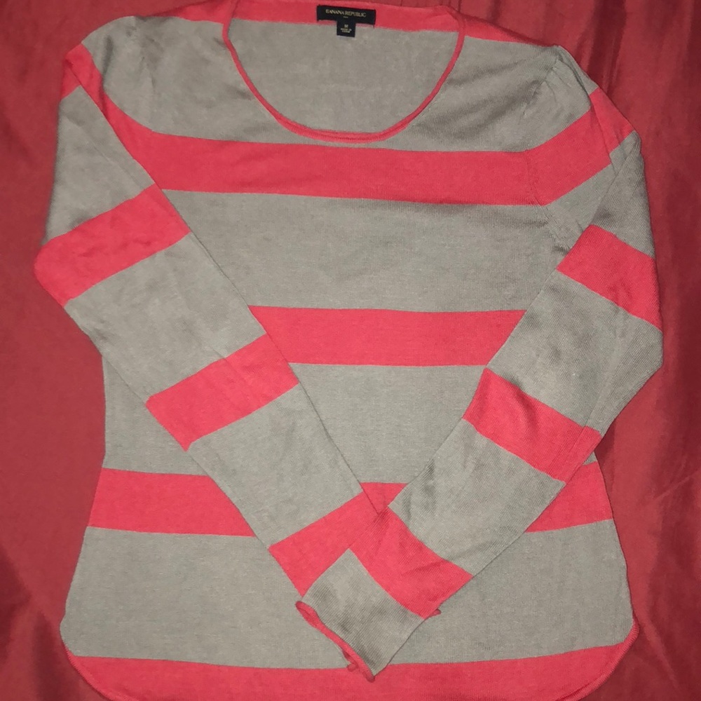 Gray and pink striped Banana Republic sweater